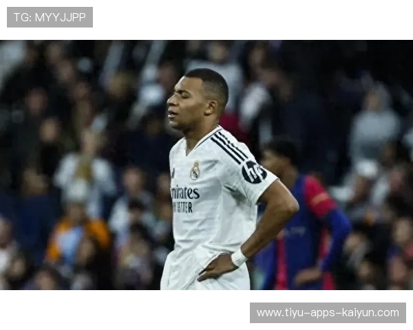 姆巴佩社媒开问答，被粉丝疯狂提问隐私话题