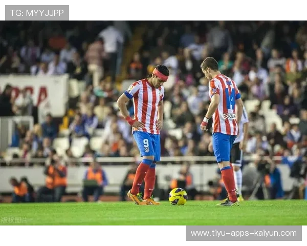 洛杉矶银河推进顺滑：埃尔南德斯拉球射门相当漂亮的赛场之美